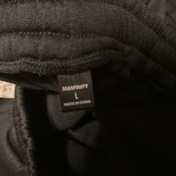 black confortable sweat pants - Picture 3 of 3